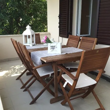 Vulic Apartment Trogir